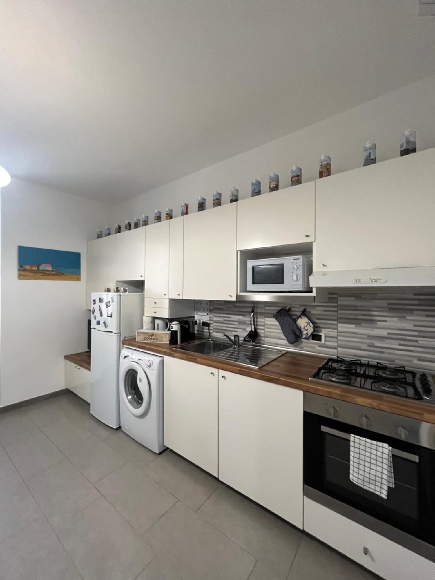 Appartamento IN via venti La Spezia Esterno foto