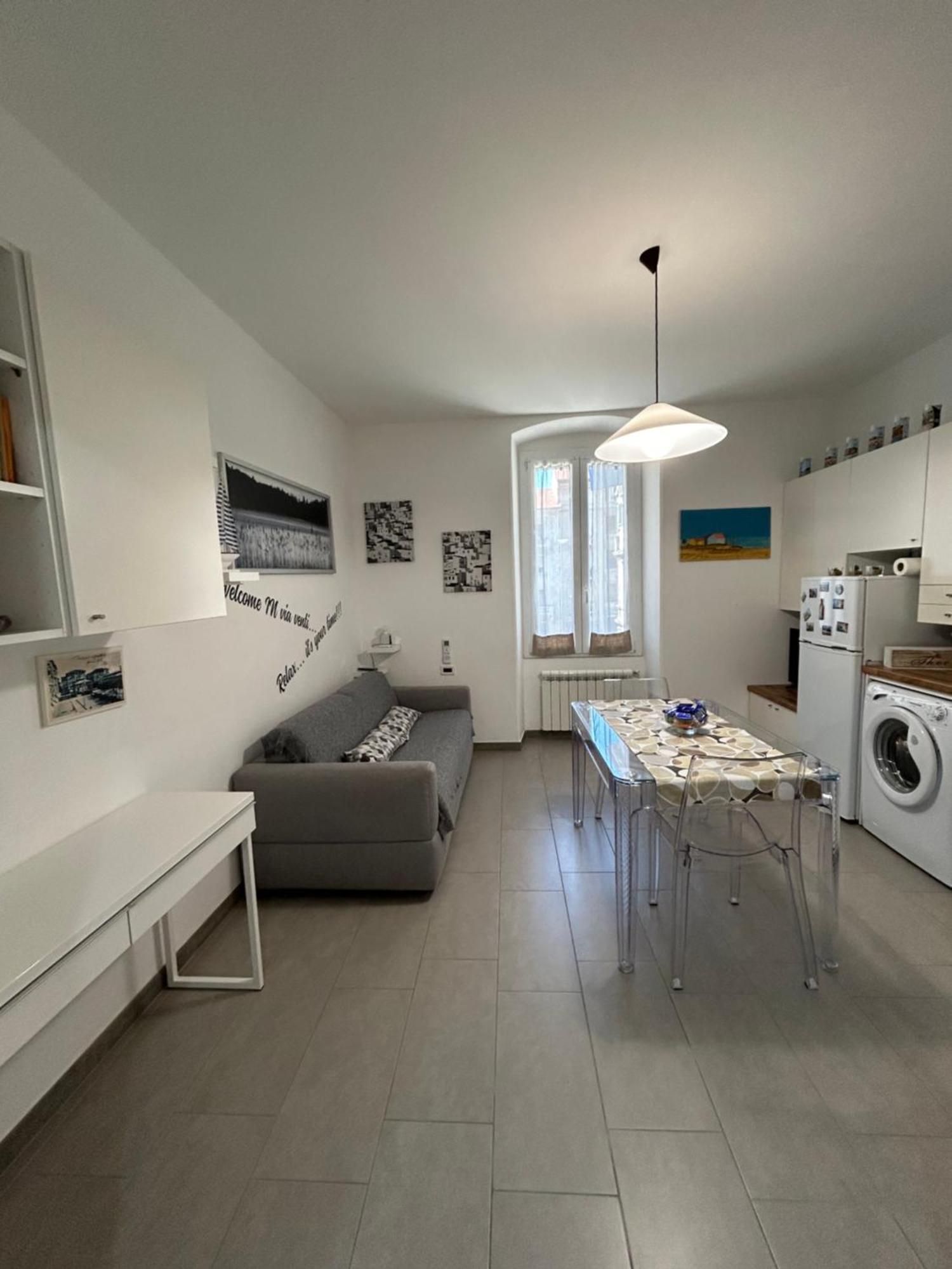 Appartamento IN via venti La Spezia Esterno foto